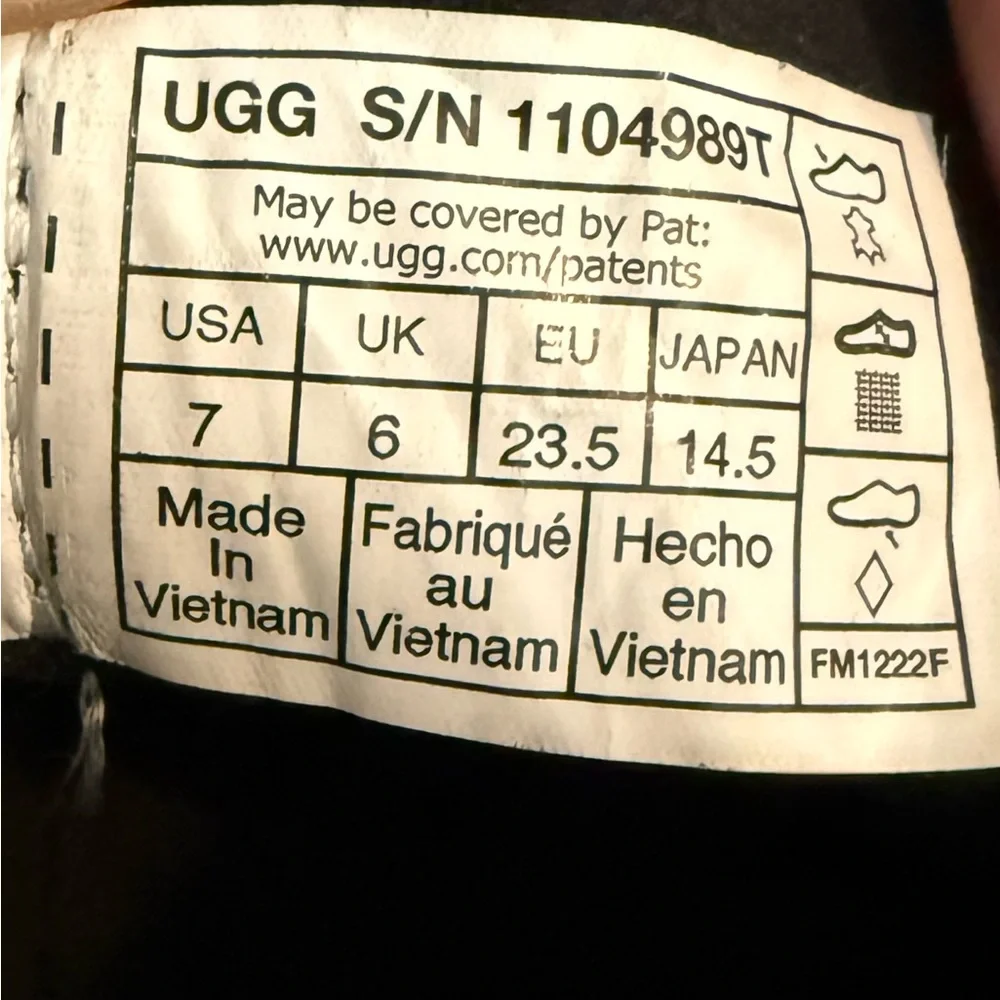 UGG Rennon 2 Trainer’s Children’s Size 7